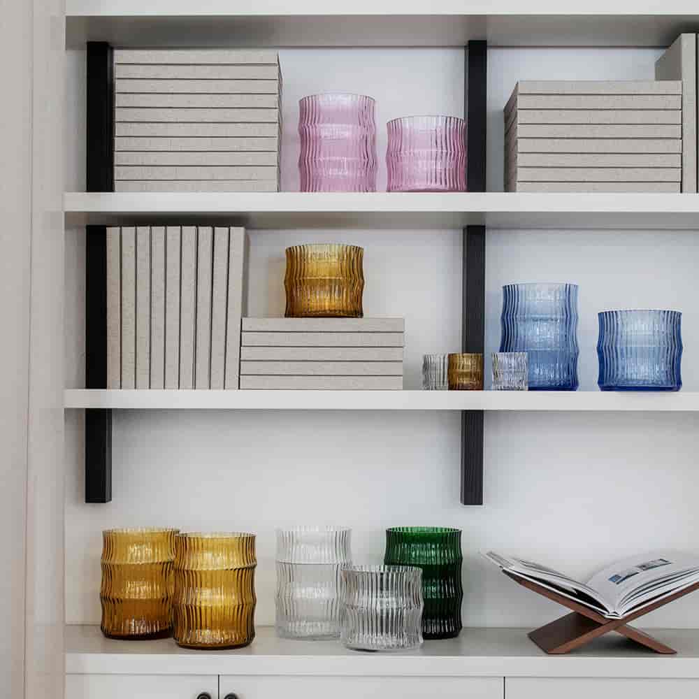 TS404 Stor-Lina Tulpanvas Stålblå TS404 Stor-Lina Tulpanvas Stålblå